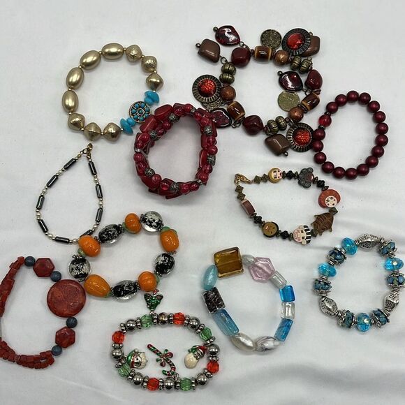 11 Beautiful Multicolored Beaded Bracelets - Picture 2 of 16